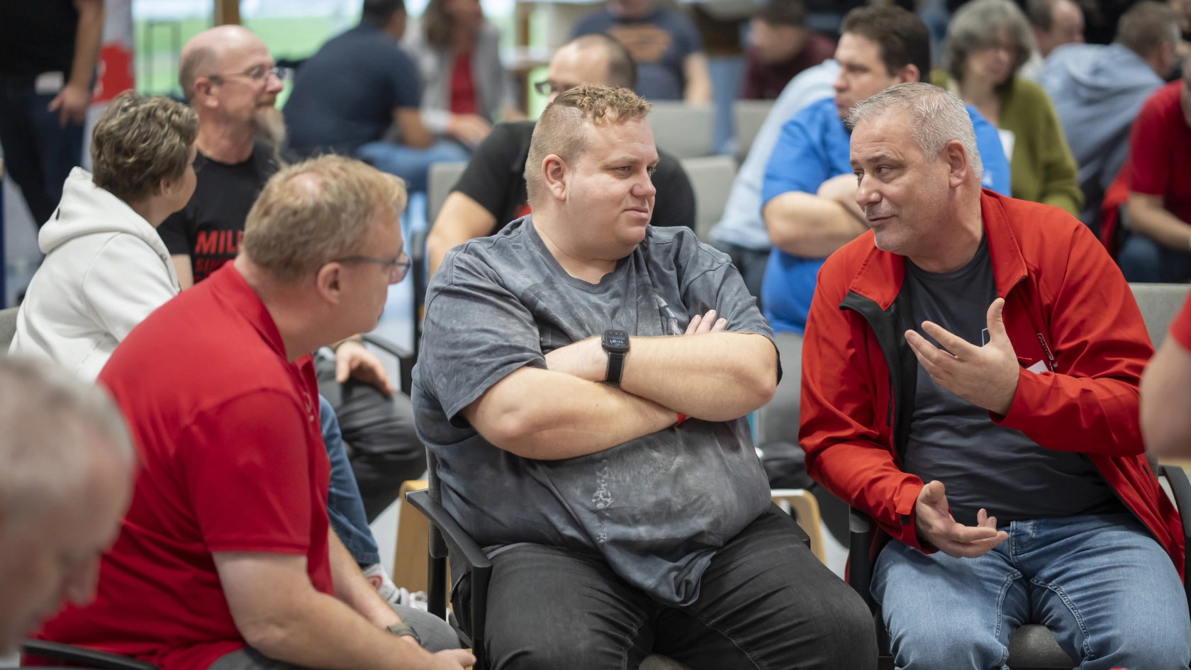 Vom 7. bis 9. November 2025 trafen sich engagierte Kolleginnen und Kollegen der IG Metall Mittelhessen in der ver.di-Bildungsstätte Gladenbach, um gemeinsam die Zukunft zu gestalten.