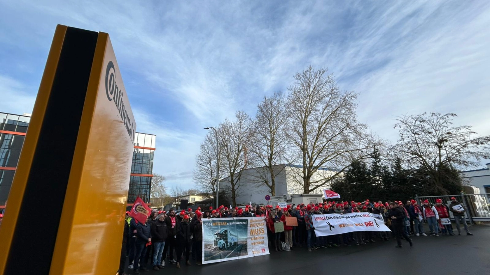 Demonstration bei Continental in Wetzlar