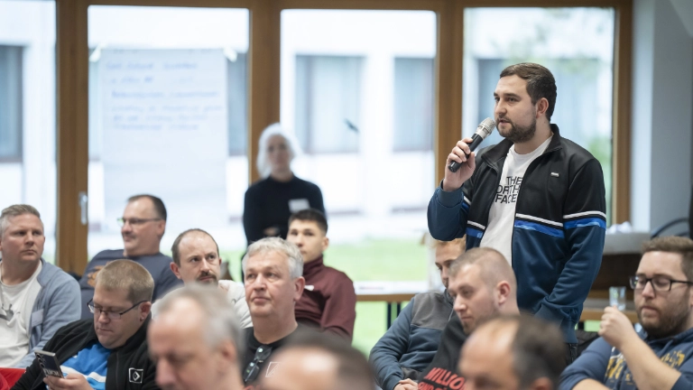 Vom 7. bis 9. November 2025 trafen sich engagierte Kolleginnen und Kollegen der IG Metall Mittelhessen in der ver.di-Bildungsstätte Gladenbach, um gemeinsam die Zukunft zu gestalten.