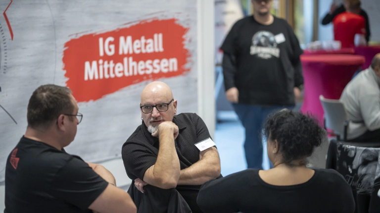 Vom 7. bis 9. November 2025 trafen sich engagierte Kolleginnen und Kollegen der IG Metall Mittelhessen in der ver.di-Bildungsstätte Gladenbach, um gemeinsam die Zukunft zu gestalten.