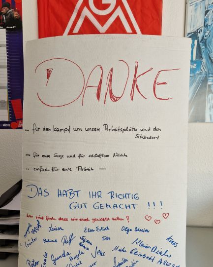 Danke-Plakat der Beschäftigten bei Opti Rhauderfehn an ihren Betriebsrat 
